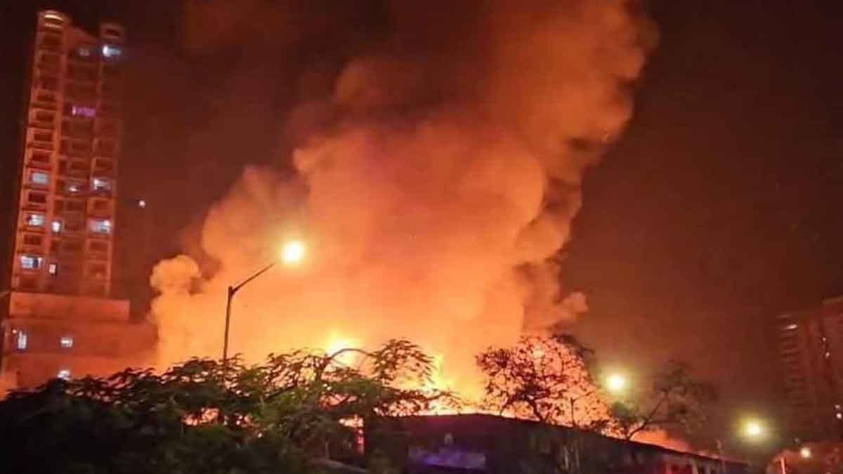  3 Dead As Fire Breaks Out In 14 Storey Building In Mumbai gnr