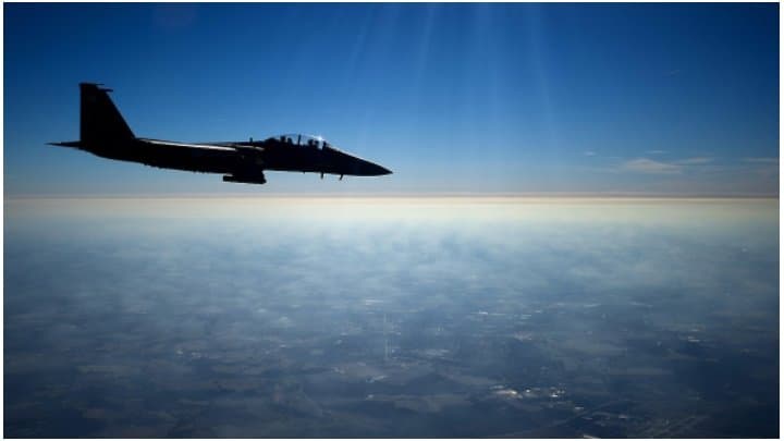 US Air Strikes Hit Over 85 Iran-Linked Targets In Syria, Iraq