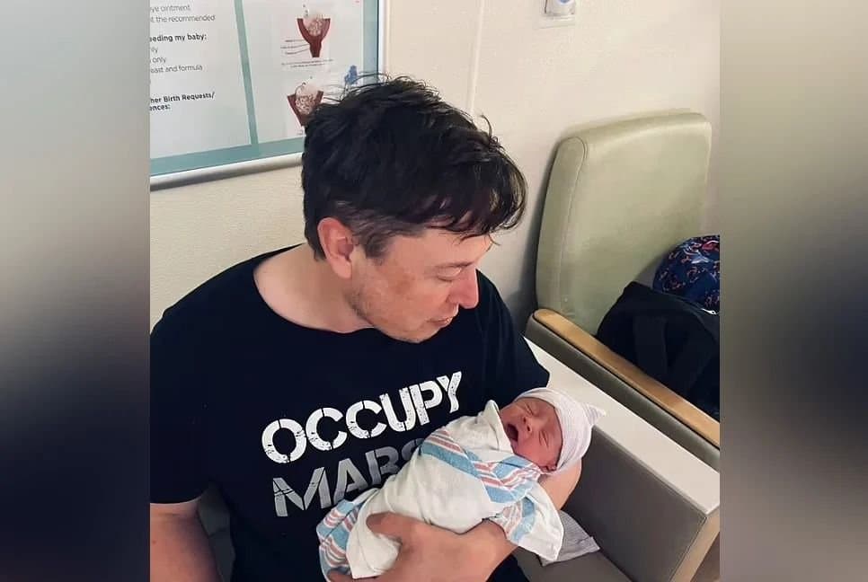 Elon Musk became father of 12