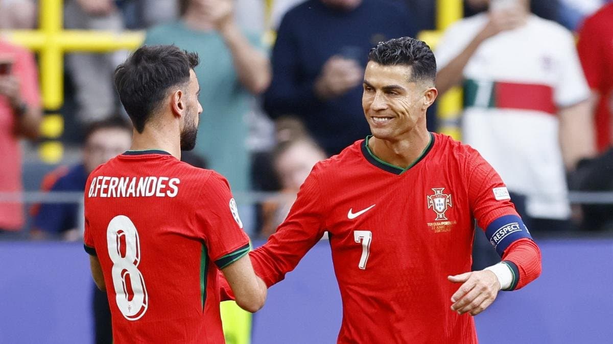 Portugal-Turkey: রোনাল্ডোর রেকর্ড, তুরস্ককে উড়িয়ে ইউরো কাপের শেষ ষোলোয় পর্তুগাল