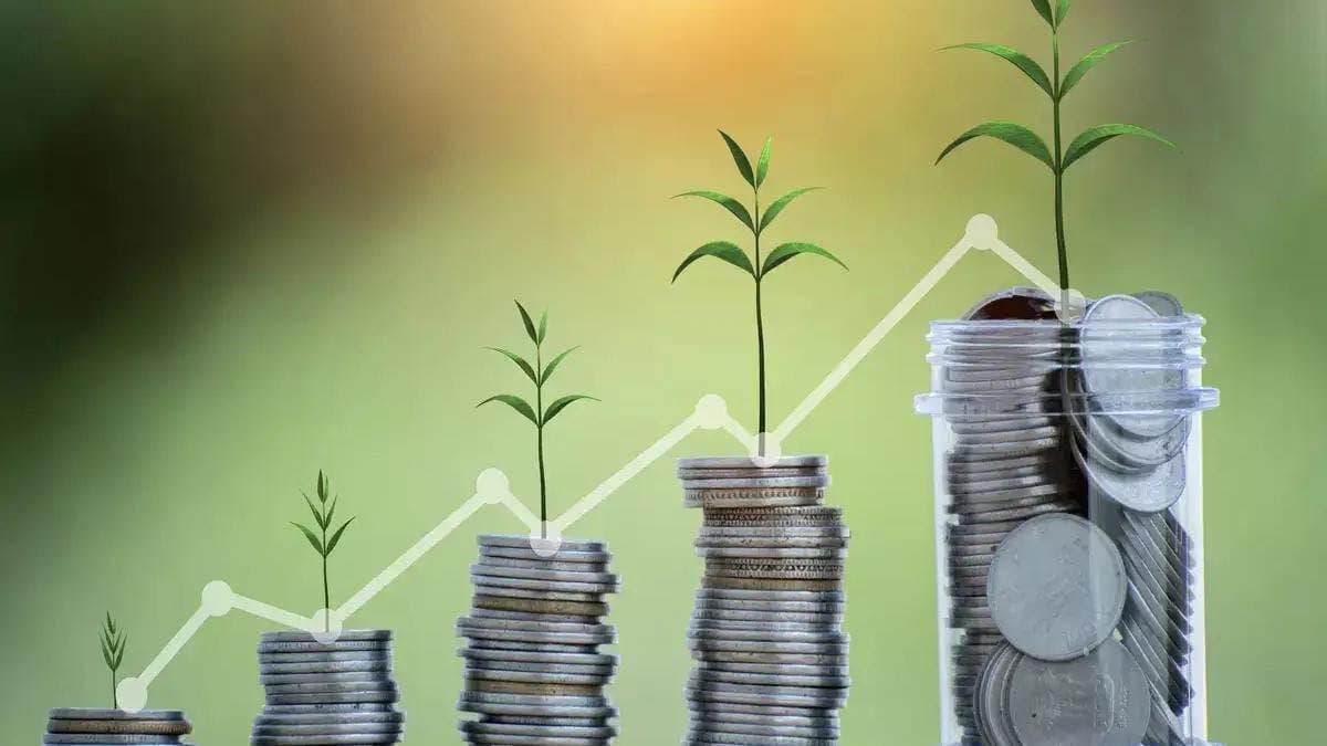 Five invaluable quotes of Warren Buffett