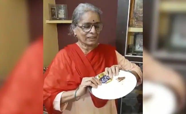 Woman Finds 4 False Teeth In Chocolate gnr