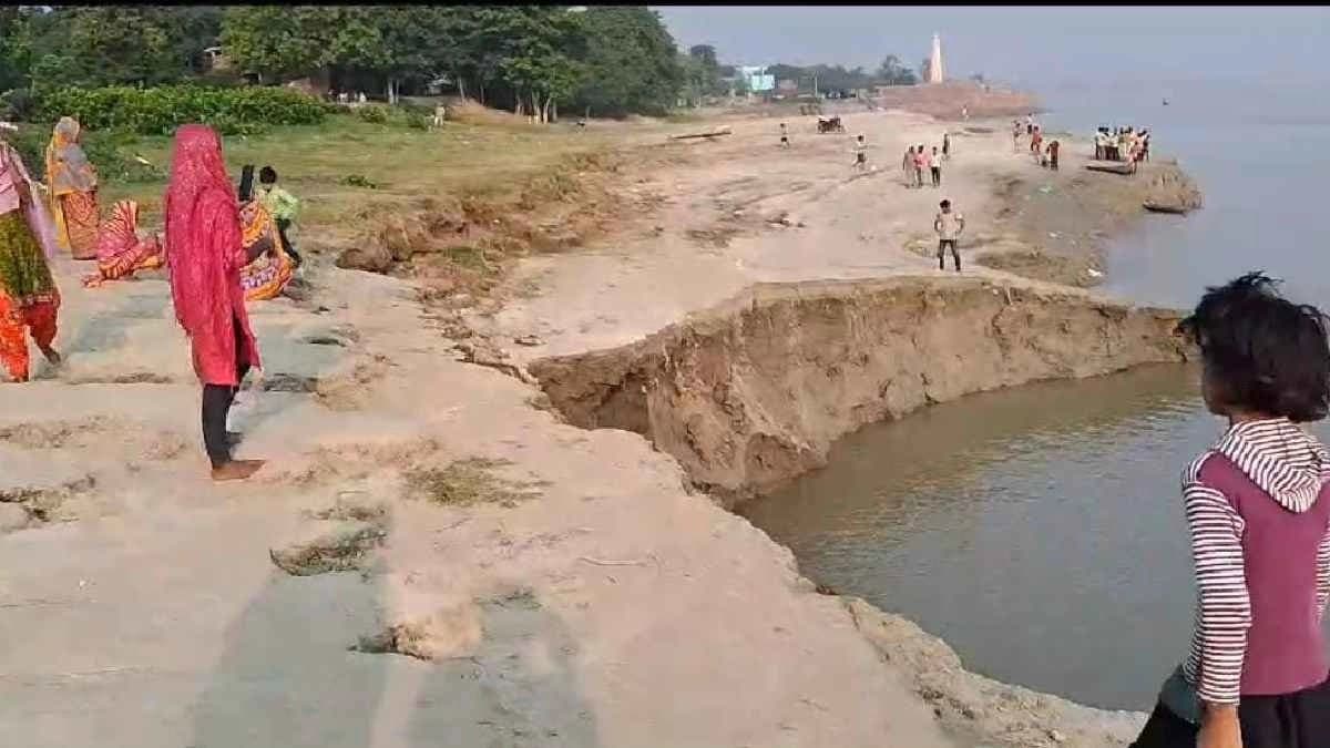 West Bengal government has made a unique plan to earn huge money as well as solving river erosion