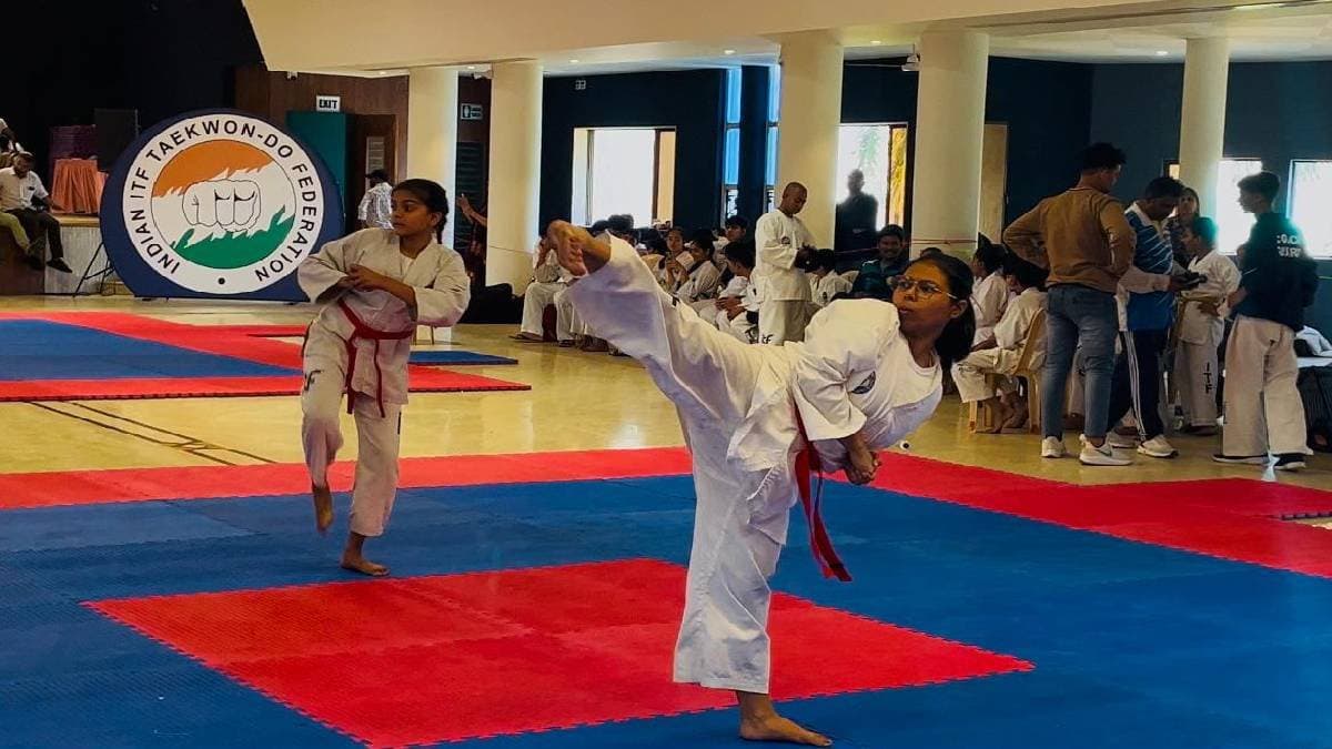 shreya basak wins golds in 20th national level taekwondo championship 