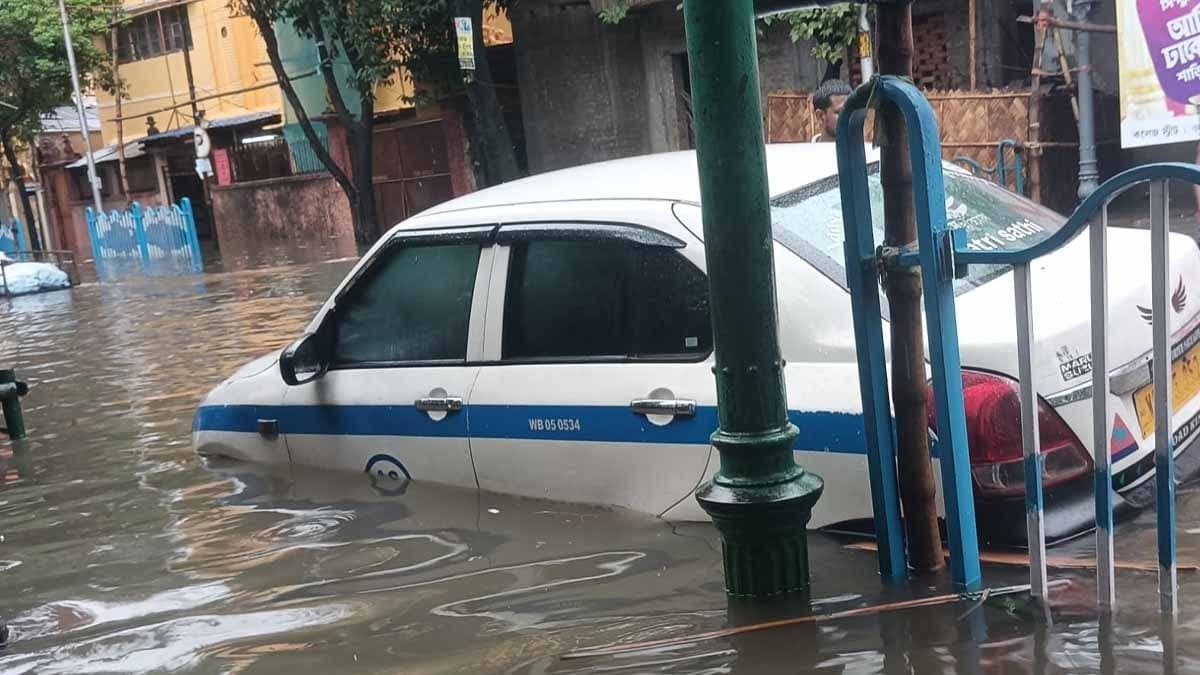 IMD Weather Update Heavy Rain Forecast in Bengal during Durga Puja