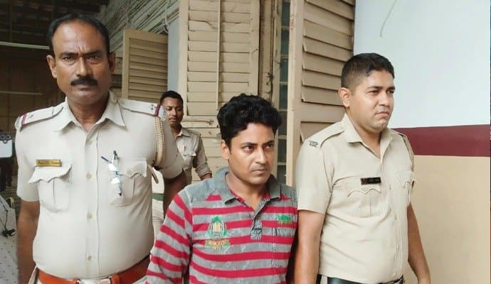 Murder Case: পরকীয়ায় লিপ্ত স্বামী খুন করল স্ত্রীকে, ছেলের জবানবন্দিতে যাবজ্জীবন সাজা