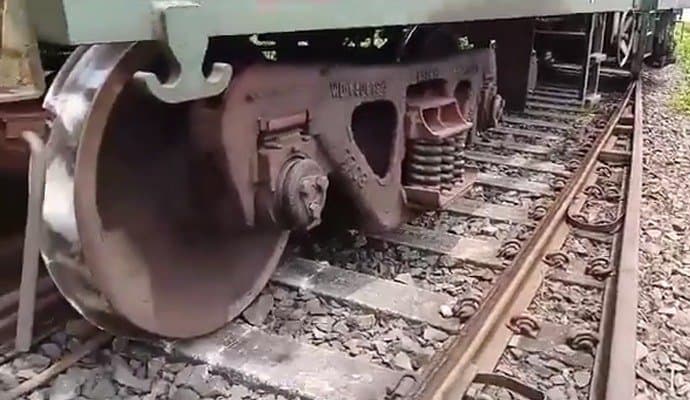 train derailed at rangapani, 2nd time in two days gnr  