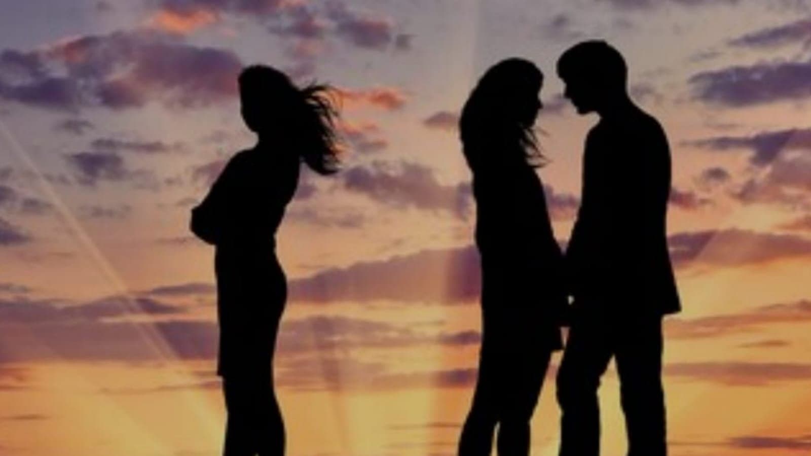 the hero of a popular bengali serial is in love with the heroine ent