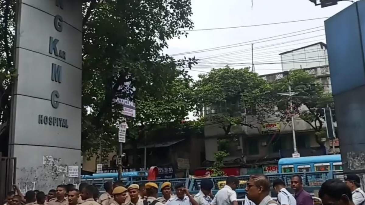 Junior Doctors Front accused of medical negligence at RG Kar