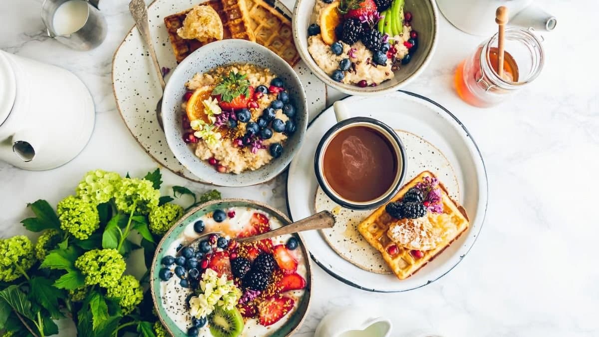 Celebrity Chef shares 5 healthy recepies post yoga workout