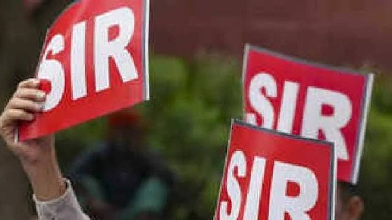 Strict action to correct voter list Subrata Gupta takes charge as special roll observer to hear complaints 