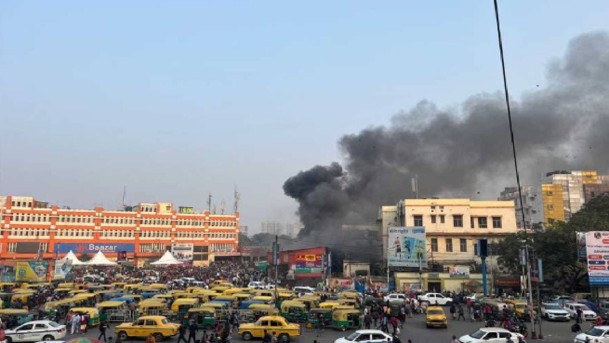 fire at sealdah rail stations area