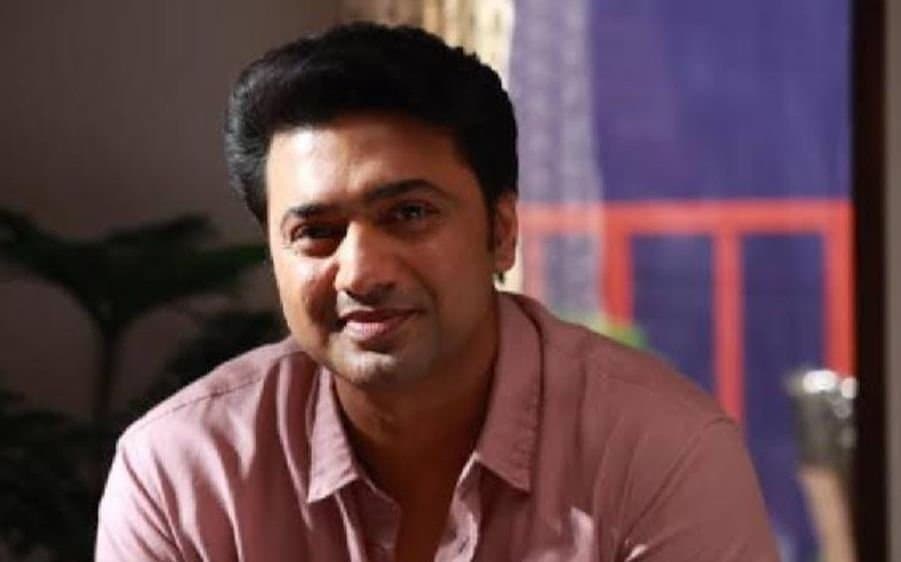 Dev: 'তারকা' হয়েও সাধারণ মানুষের বিপদে কীভাবে ছুটে আসেন দেব? 'ষড়রিপু' পরিচালকের ফেসবুক পোস্টে আপ্লুত নেটপাড়া