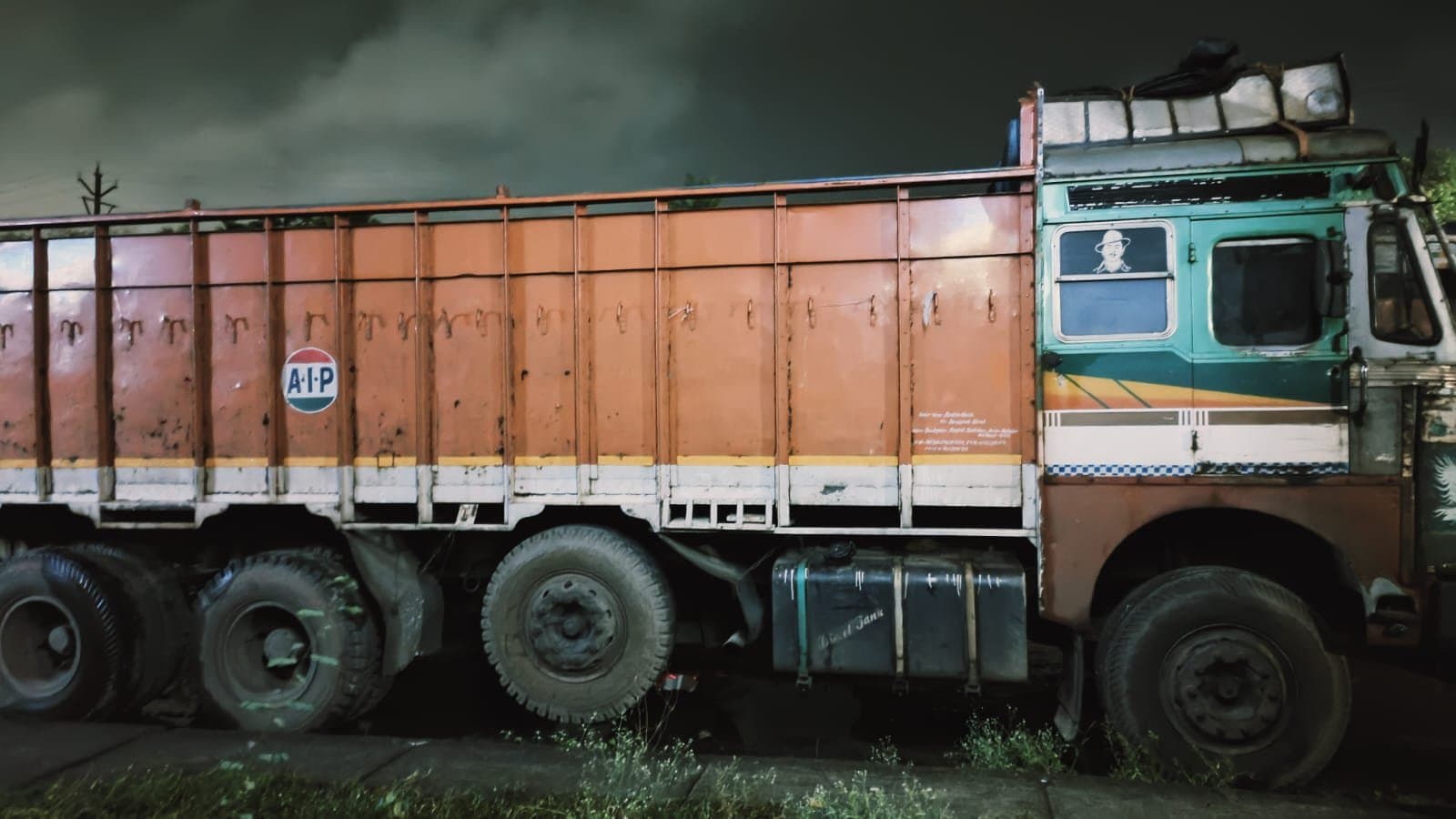 lorry hijack in garbeta, rescued gnr