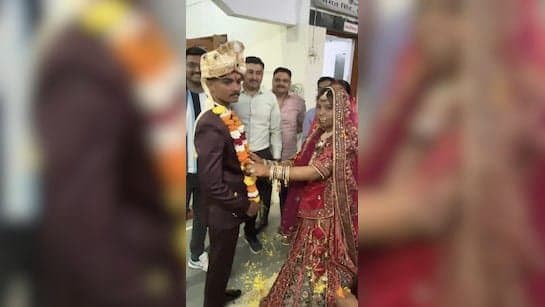 Couple Gets Married At Police Station After Wedding Called Off Over Food gnr 