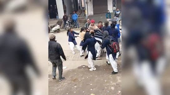 Girls Throw Punches And Kicks, Drag Each Other By The Hair Over Boy In UP gnr 