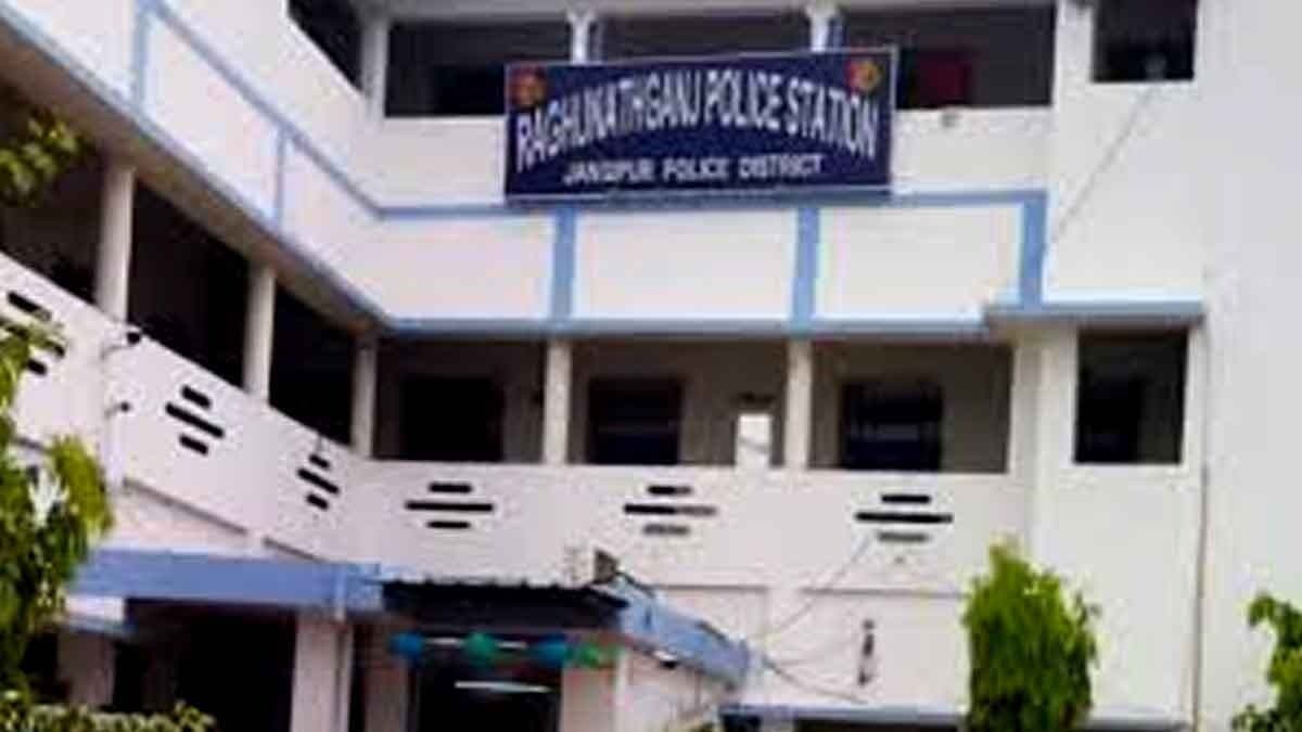 One person body found in murshidabad gnr