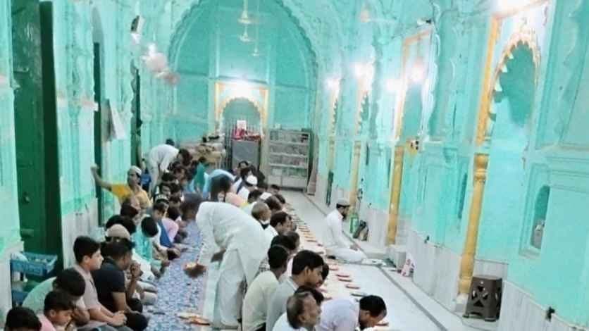 Several foods were arranged for Nawabs during Ramadan