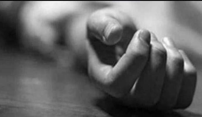 student mysterious death in kolkata