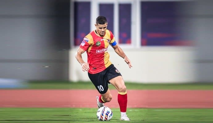 Cleiton Silva signs a one year extension with East Bengal