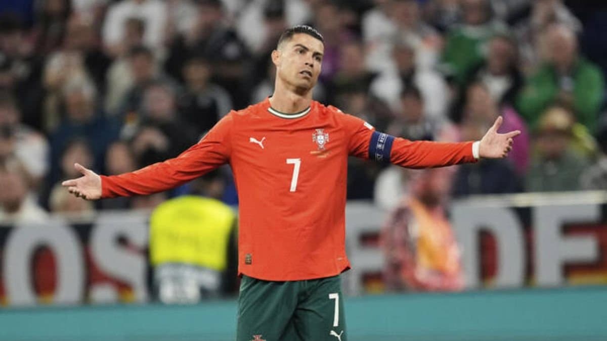 Cristiano Ronaldo shuts down club world cup rumors 