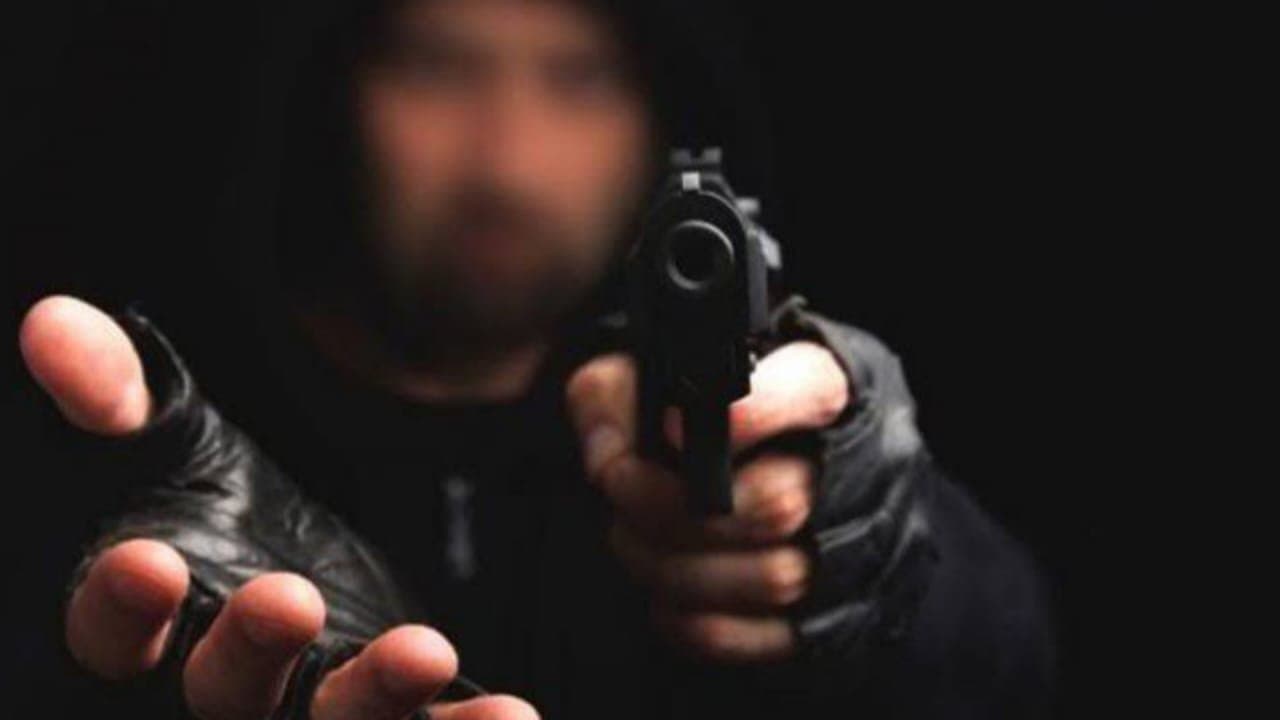 decoity in malda jewellery shop