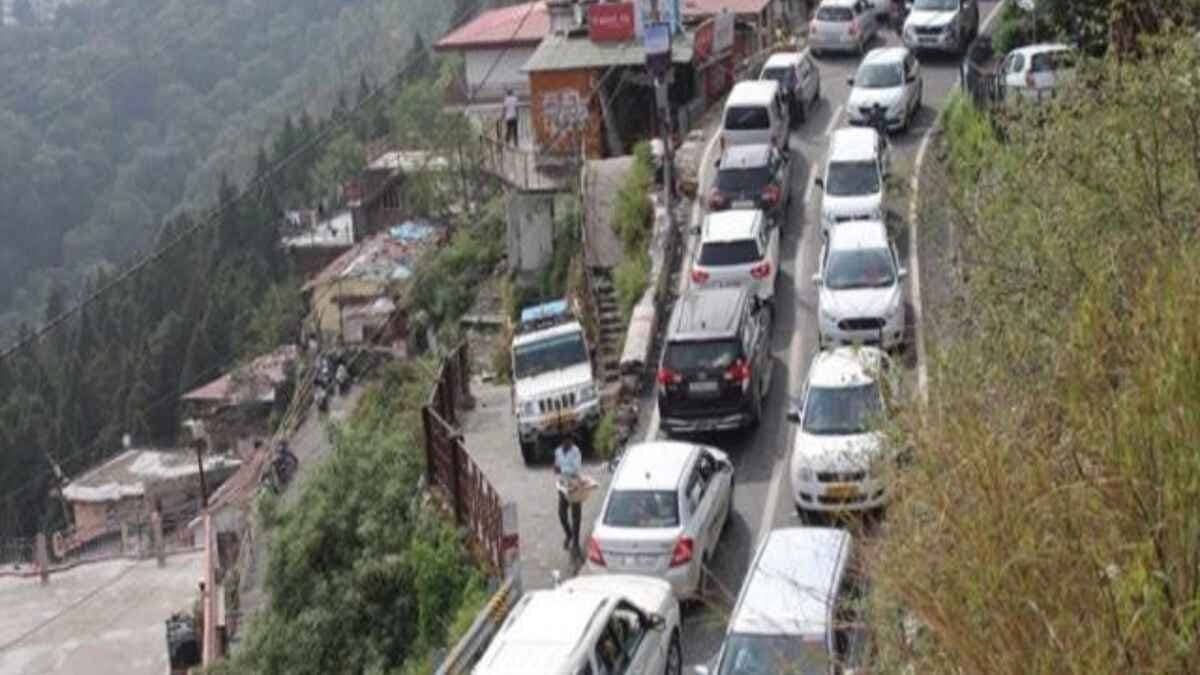 During Vacation Delhi Man Dies In Mussoorie Traffic