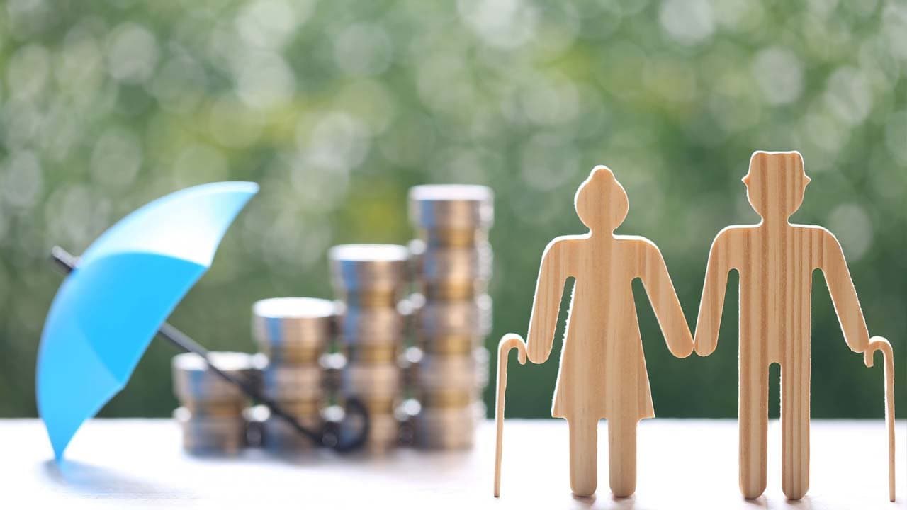 Senior citizens will get Rs two point forty six lakh annually from interest alone know about this govt scheme