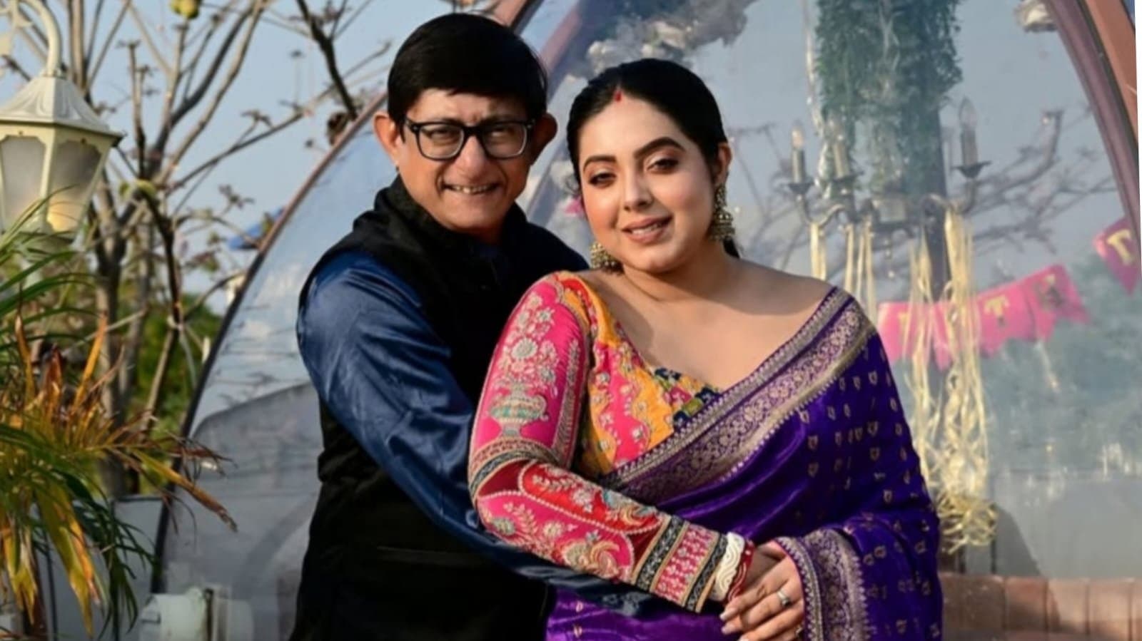 Kanchan Mullick and Sreemoyee Chattoraj celebrates their first wedding anniversary