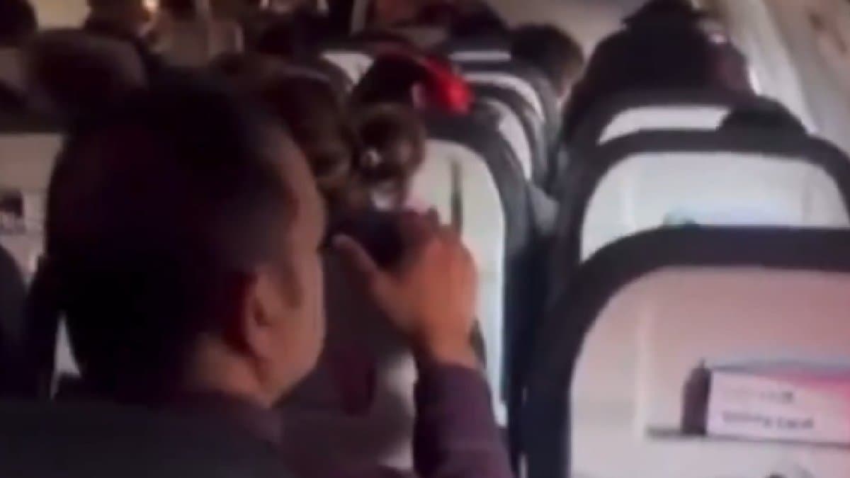  Passengers scream in panic as plane engine catches fire know then what happened gnr 