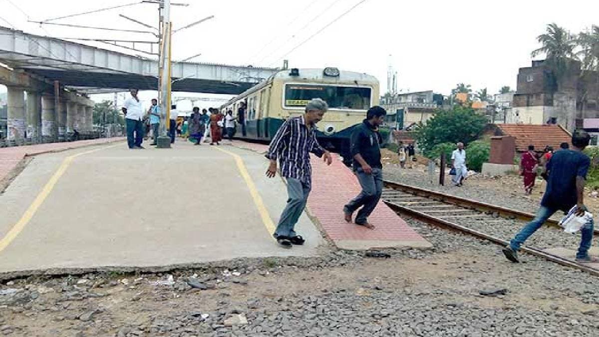 Which is the dirtiest railway station in India