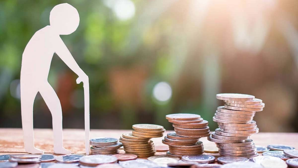 Which scheme is profitable for retirement learn how to compare some popular investment Schemes