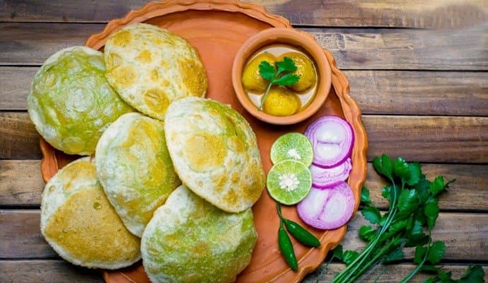 Recipe: বিয়েবাড়ি হোক বা রবিবারের জলখাবার, কড়াইশুটির কচুরি ছাড়া শীতকাল অসম্পূর্ণ! রইল রেসিপি 