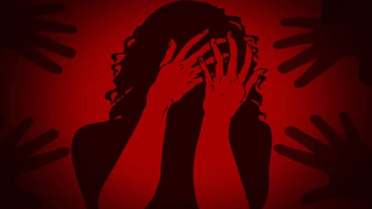 Woman Physically Assaulted on Moving Car Friend Dies After Being Thrown On Road in UP