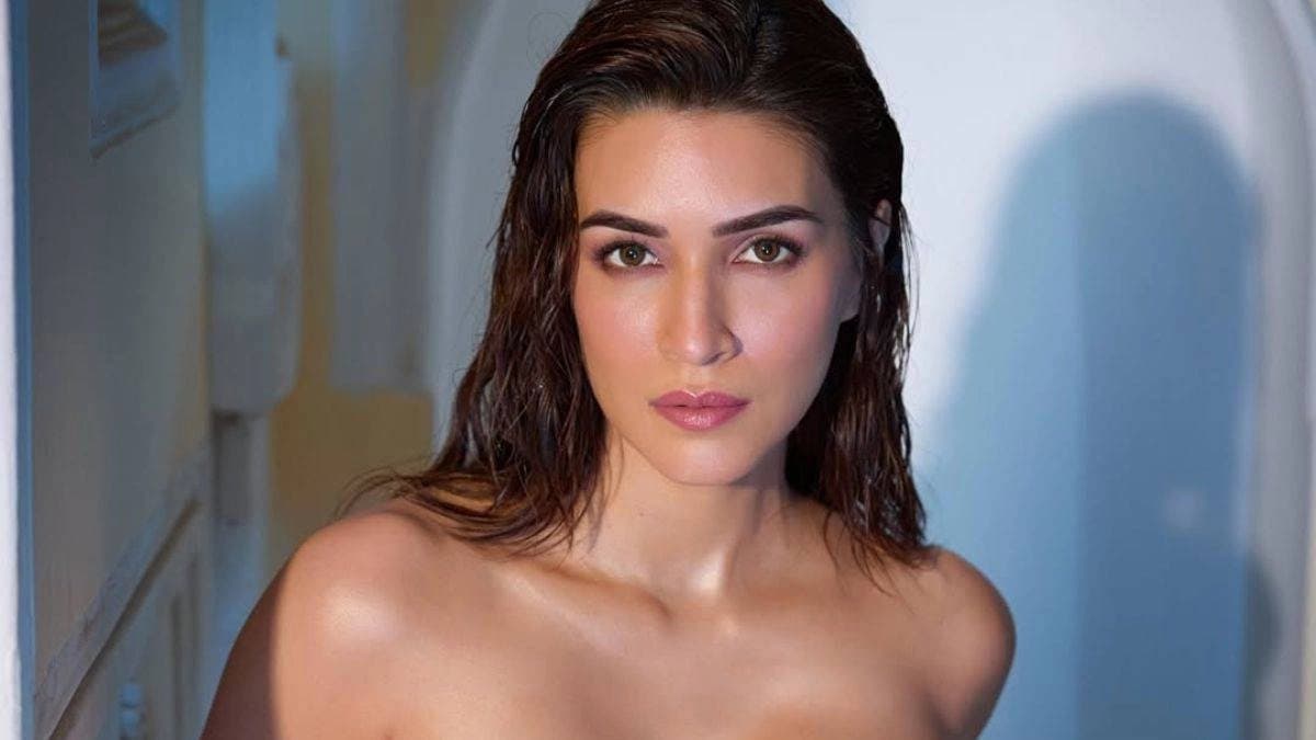 Kriti Sanon Calls Out Bollywood s Gender Bias fees and Industry s mindset