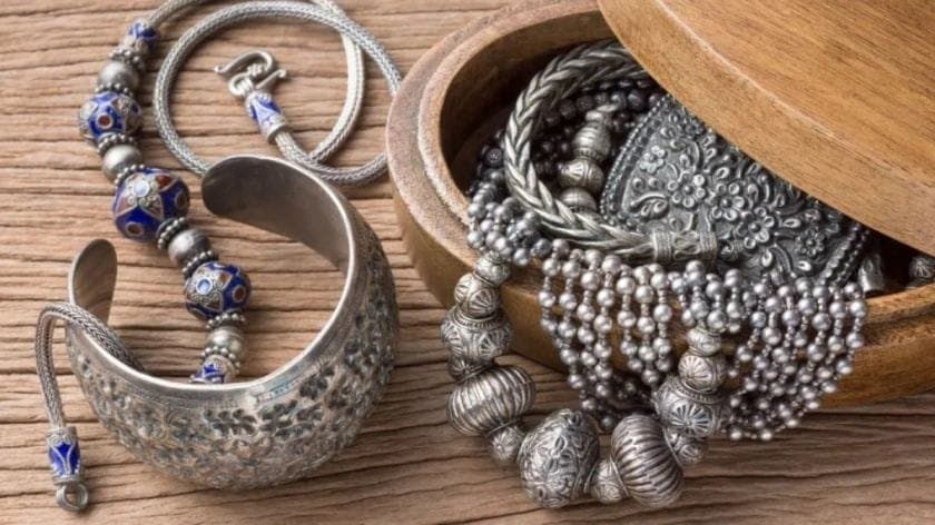 These Simple Tips keep your oxidized jewellery shiny and beautiful for long time