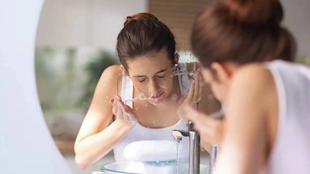 These tips help you to bring glow on skin after waking up in the morning