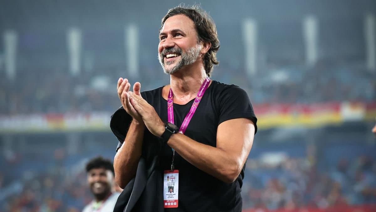 East Bengal vs MohunBagan Former East Bengal coach Carles Cuadrat opens up on his era spt 