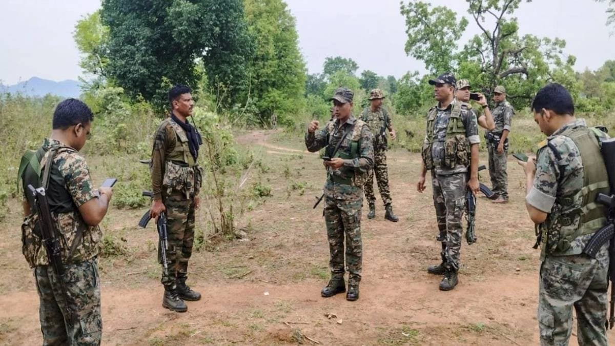 CPI Maoist Central Committee Members Killed in encounter in andhra pradesh