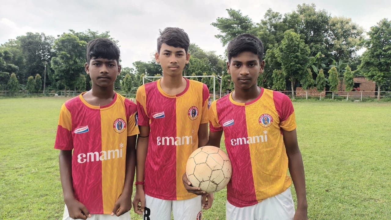 Three Boys journey to east bengal club from pandua 