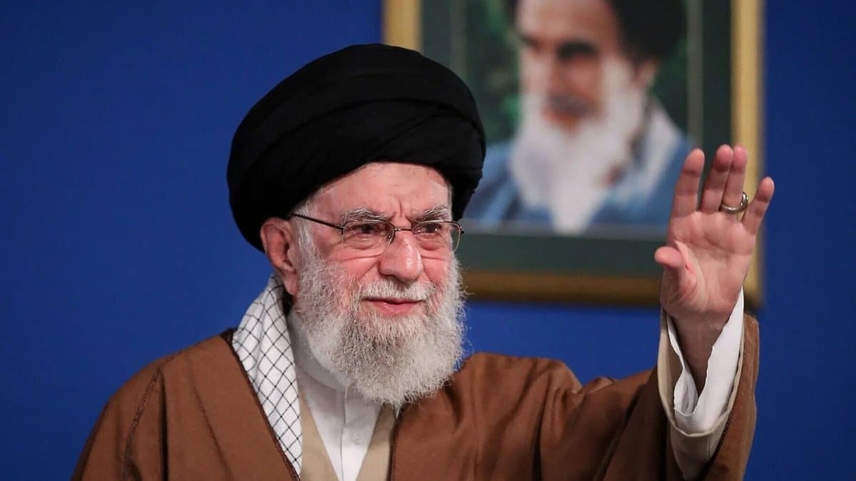 Israel-Iran Conflict: Why the Supreme leader of Iran Ayatollah Ali Khamenei always uses his left hand