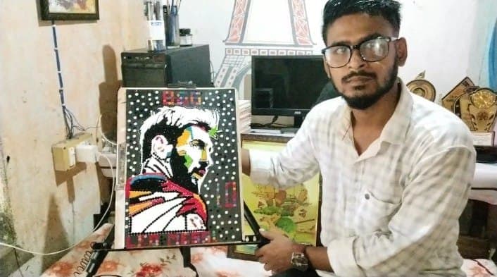 Lionel Messi portrait drawn with 866 bindi by a fan-wants to gift it to Argentine star