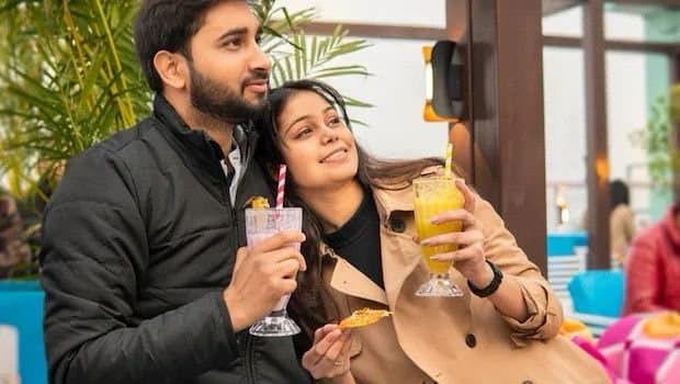 Weight: প্রেমে পড়ে বাড়ছে ওজন? কী  টিপস দিচ্ছেন থেরাপিস্ট?