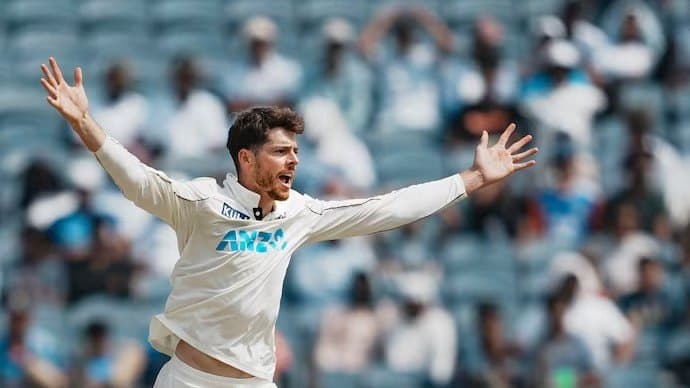 একাই সাত উইকেট নিয়ে গুঁড়িয়ে দিয়েছেন ভারতকে, স্যান্টনরের নাম যোগ হল কিংবদন্তি স্পিনারদের এই তালিকায়