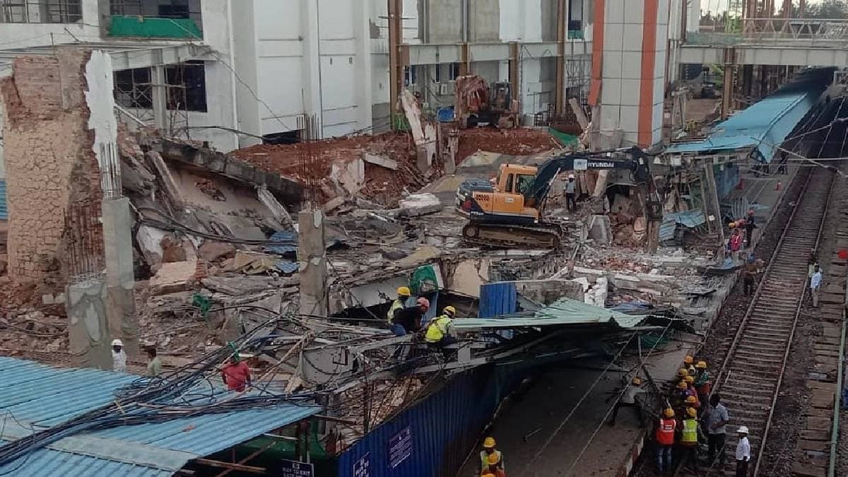 Cuttack rail station accident today