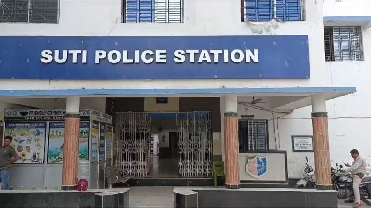 Murshidabad inter state explosive smuggling gang member arrested gnr 