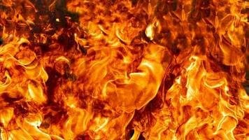 running car caught fire in vip road gnr