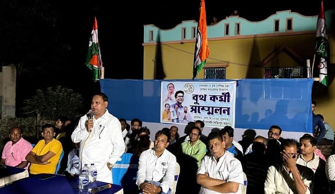 Fir against humayun kabir for controversial comment