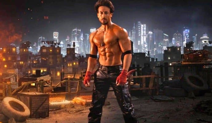 Netizens laud Tiger Shroff's action, slam makers for poor vfx and screenplay! 