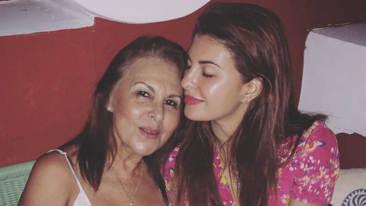 Bollywood actress Jacqueline Fernandez s mother Passes away after stroke